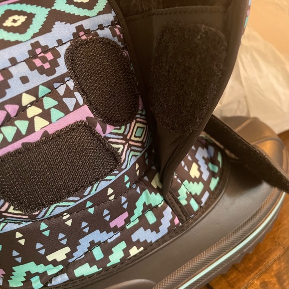 Children’s Place Snow boots size 11 - Picture 11 of 13